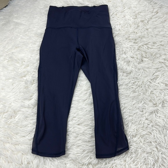 🔥$SALE$🔥 Lululemon Train Times Crop (17") Midnight Navy - Picture 1 of 7